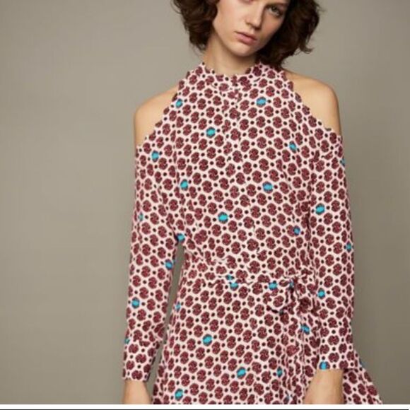 Maje Ralinka Dress Size 2 Shoulder Open
NWT - Picture 6 of 6